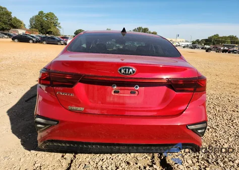 2021 Kia Forte Fe from USA, damaged, VIN 3KPF24AD2ME290851